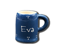 Laden Sie das Bild in den Galerie-Viewer, Schnapsbecher mit Henkel und Namen