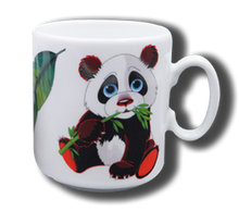 Laden Sie das Bild in den Galerie-Viewer, Weißer Tasse mit Namen und Panda