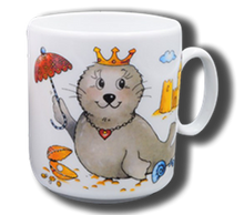 Laden Sie das Bild in den Galerie-Viewer, Tasse aus Porzellan mit Namen und Seehund Prinzessin