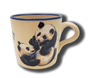 Beige Tasse mit Namen und Panda Zoo Berlin